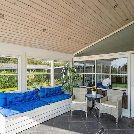 With Hot Tub Xiv 펜션 *